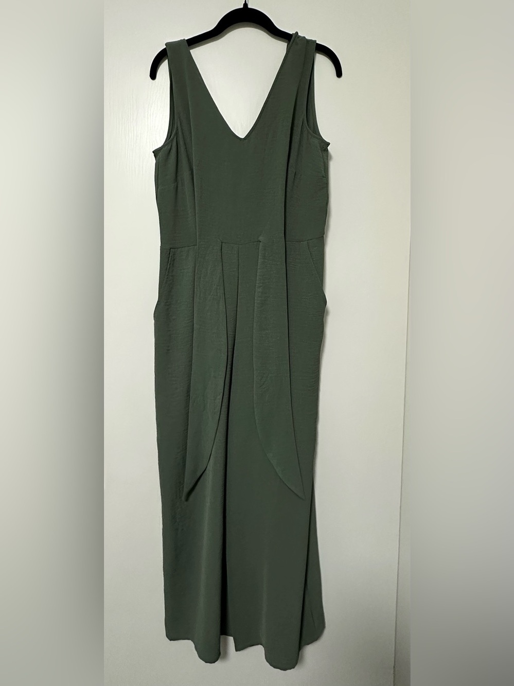 1.STATE Olive Green V-Neck Jumpsuit